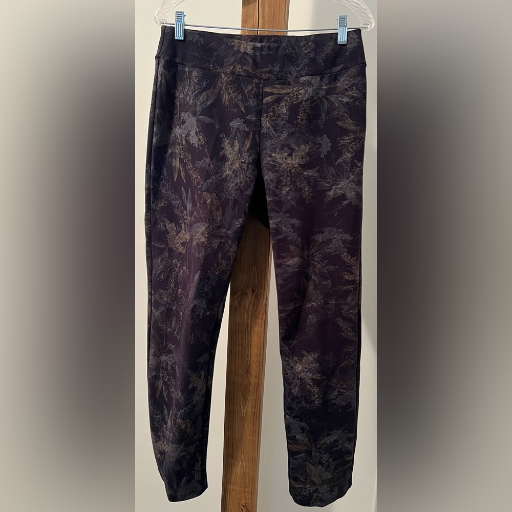 Soft‎ Surroundings pants